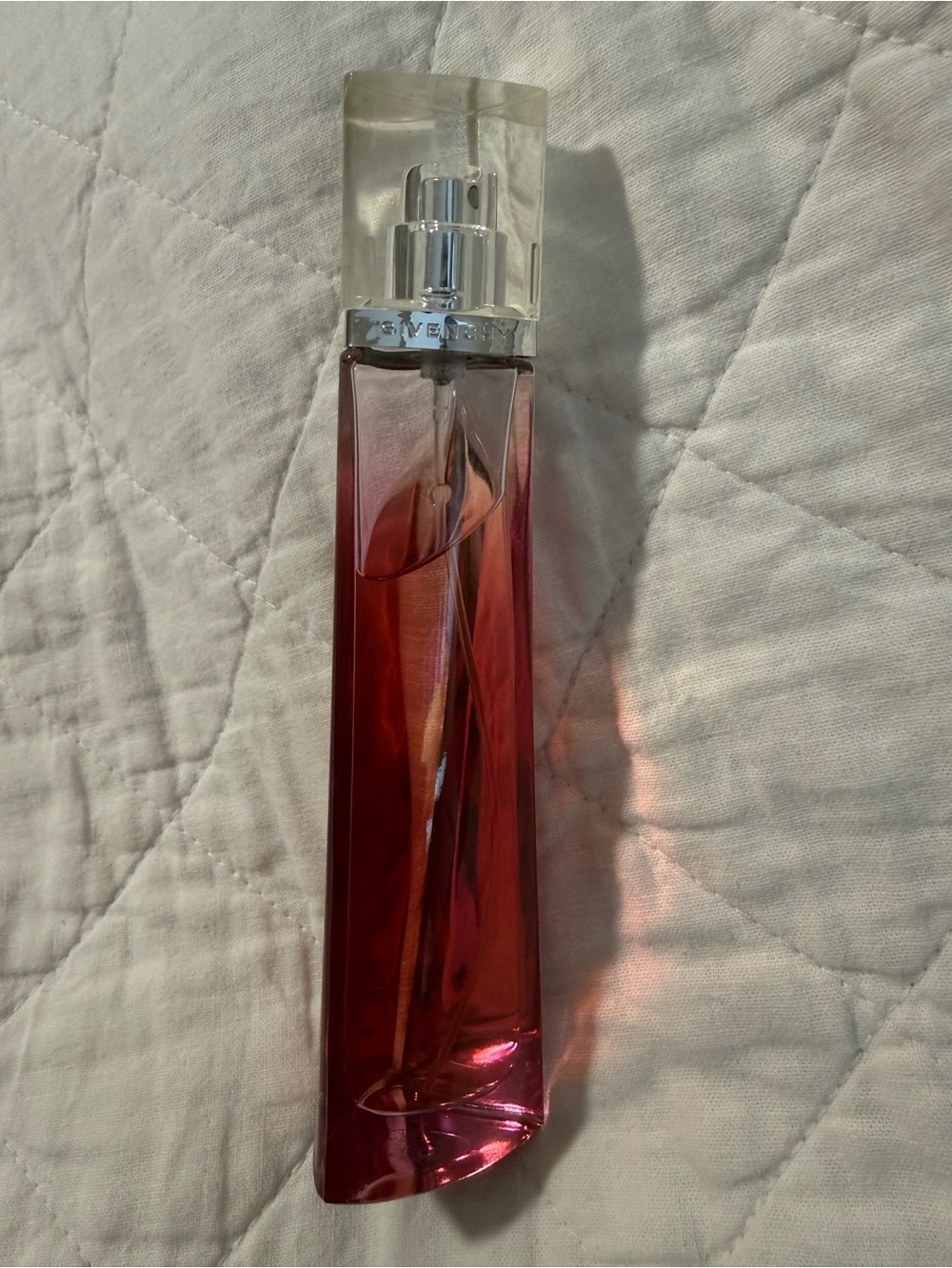 Givenchy Very Irresistible Eau de Toilette perfume
